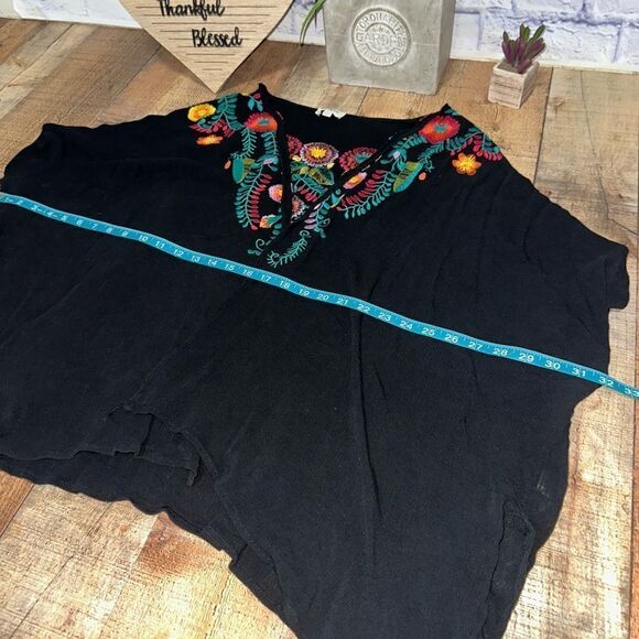 Black Floral Embroidered Kimono umgee - Picture 7 of 13